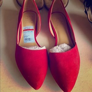 Naturalizer Red Flats NWT never worn suade